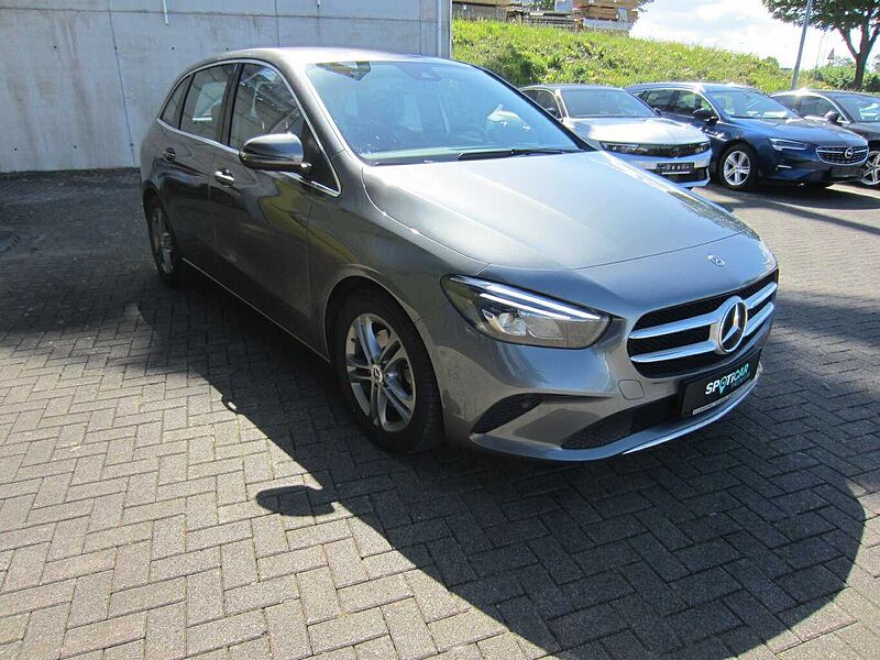 Mercedes-Benz B 220 4Matic AHK/LED High Performance/Navi/