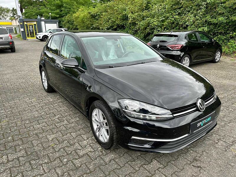 Volkswagen Golf 1,0TSI Comfortline BMT