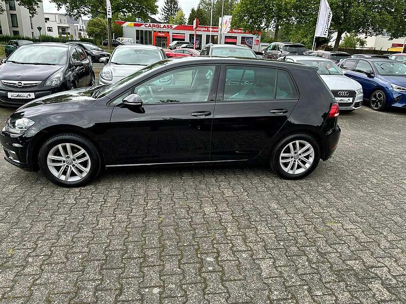 Volkswagen Golf 1,0TSI Comfortline BMT