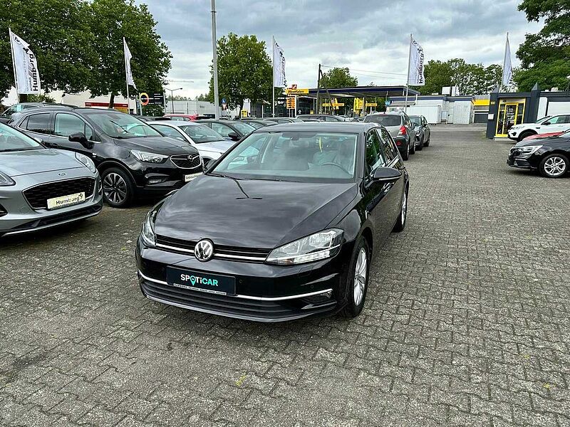 Volkswagen Golf 1,0TSI Comfortline BMT