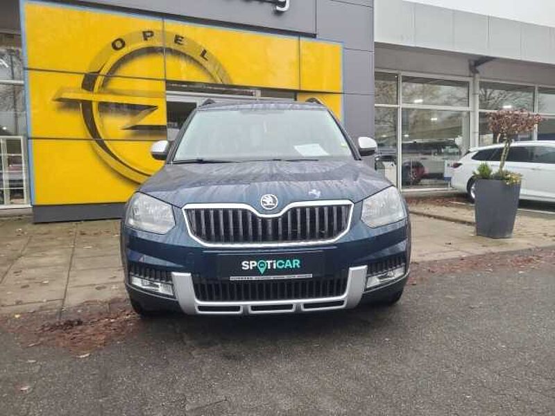 SKODA Yeti Ambition Outdoor 1.2 TSI SHZ Temp PDC Speedlimiter Alu Klima Lichtsensor