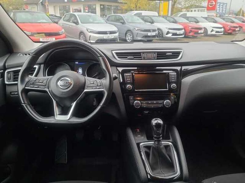 Nissan Qashqai Shiro 1.3 DIG-T EU6d Navi Mehrzonenklima DAB SHZ Spurhalteass. Fernlichtass.