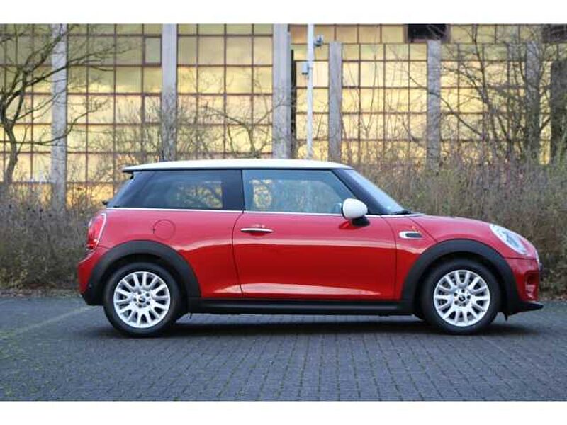 MINI Cooper D Chili/SHZ/Sportsitze/PDC/LED/Tauschmotor bei 18.912 KM