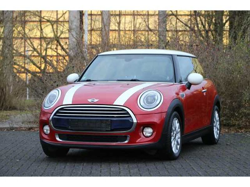 MINI Cooper D Chili/SHZ/Sportsitze/PDC/LED/Tauschmotor bei 18.912 KM